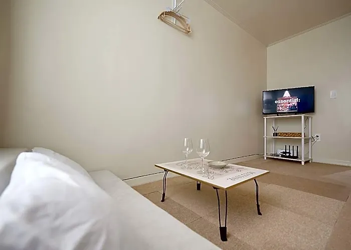House #seoul Station 3 Minutes #lotte Mart 3 Minutes #free Netflix #youtube Premium Hotel 4*